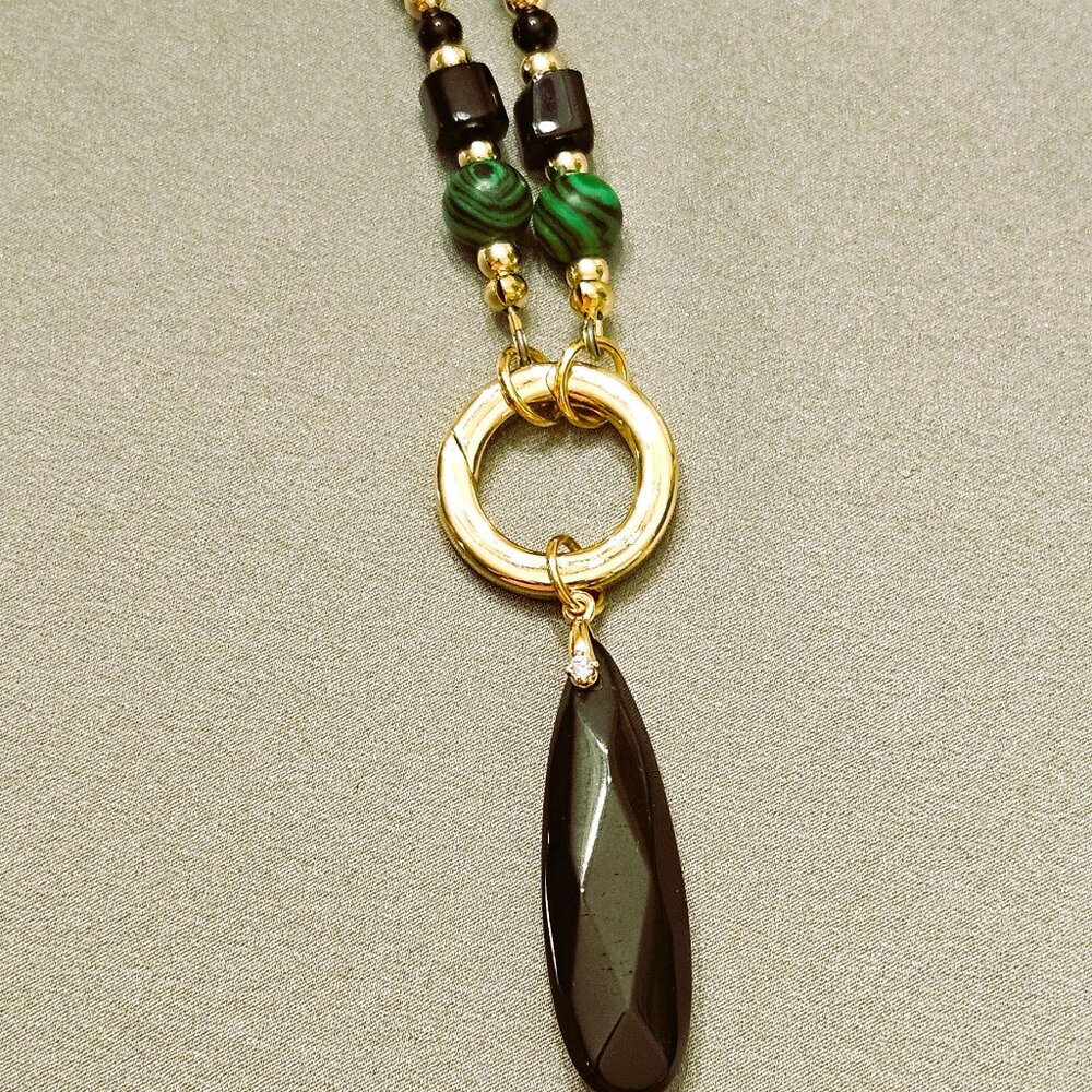 SALE!! Malachite & Onyx Pendant Necklace - Picture 3 of 5